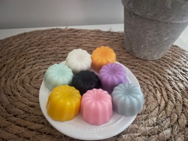 Sachet de 5 fondants parfumés artisanaux (forme cannelé) – Image 2