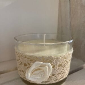 Bougie toile de jute et broderie fait main senteur monoï 150gr