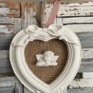 Cadre à suspendre coeur petit ange